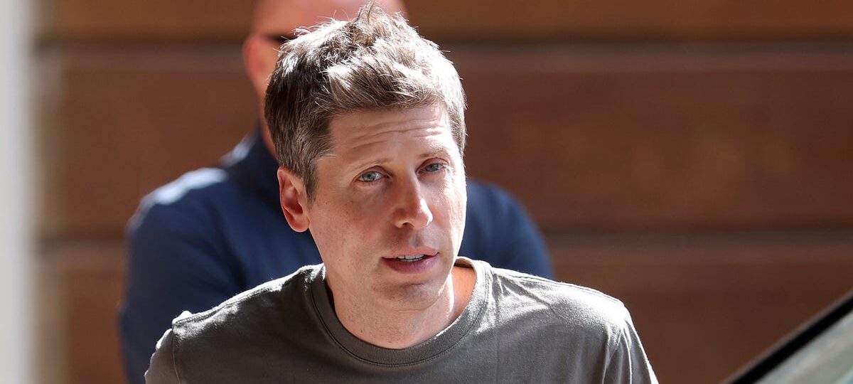 Has AI reached the singularity? What smart people are saying about Sam Altman's claim