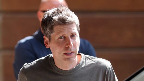Has AI reached the singularity? What smart people are saying about Sam Altman's claim