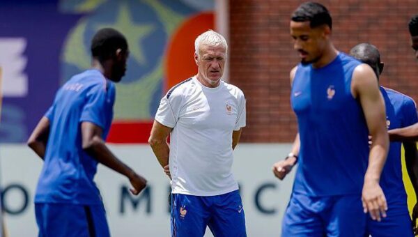 Deschamps predicts 'spectacular' France v Spain semi-final