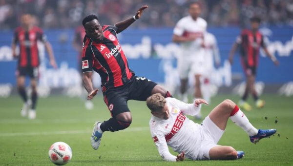 Frankfurt face fight to bring Kalimuendo back from Nottingham Forest