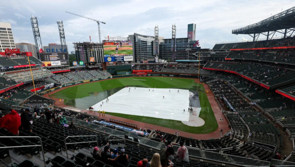 Braves vs. Mets potential rain delay chat and discussion