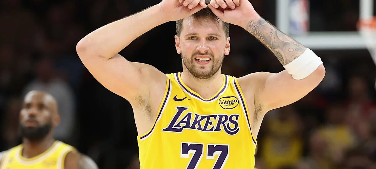Key Los Angeles Lakers Piece in Luka Doncic Trade Remains Unsigned