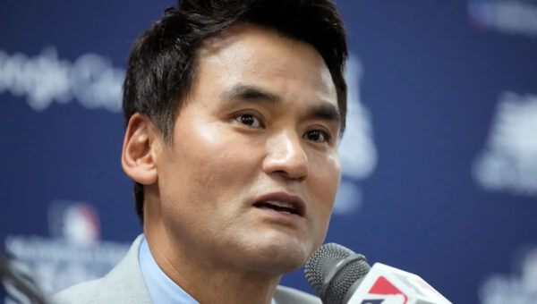 Chan Ho Park becomes first Korean to buy a stake in an MLB club by joining Athletics group