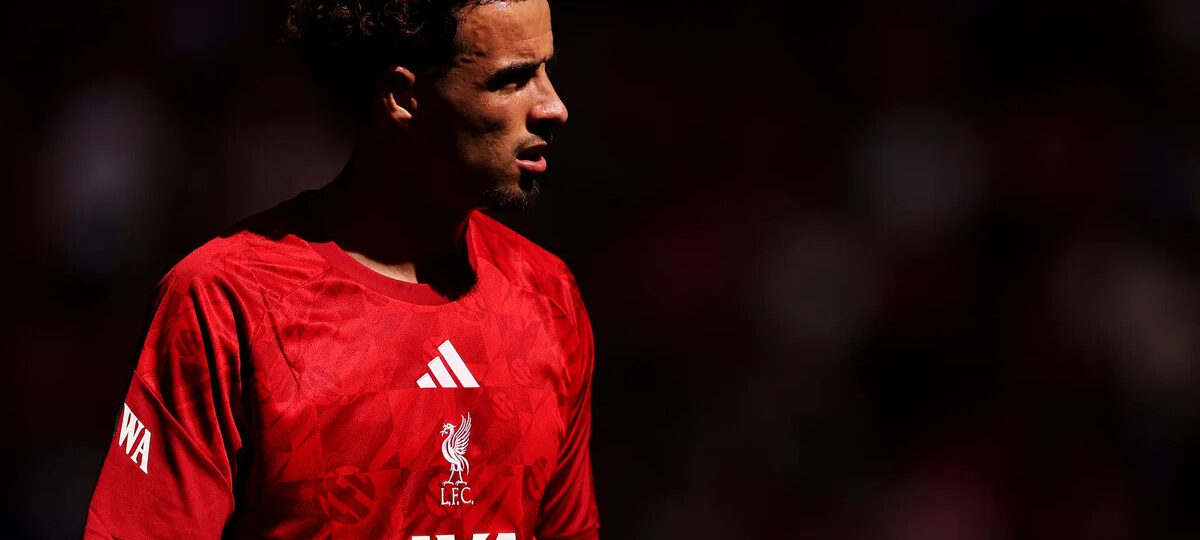 Jones: Liverpool midfielder reacts to Stones’ Inter move, fuelling transfer speculation