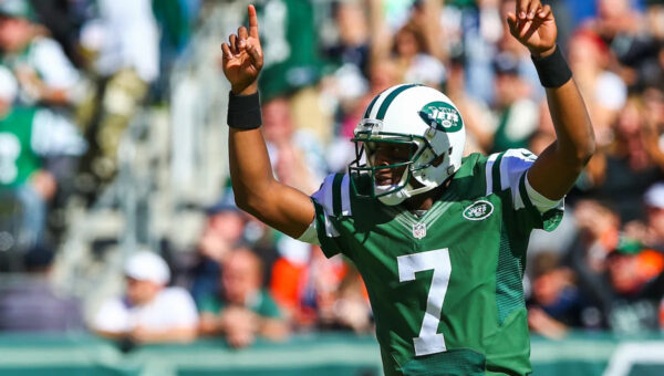 Jets' Geno Smith sets social media ablaze with pre-camp workouts