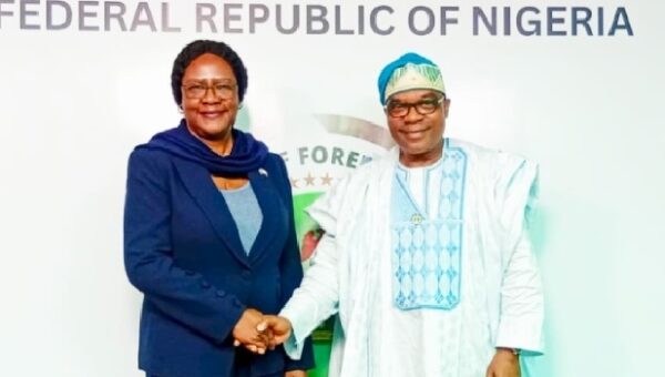 FG Pledges Deeper Economic, Regional Cooperation With Liberia