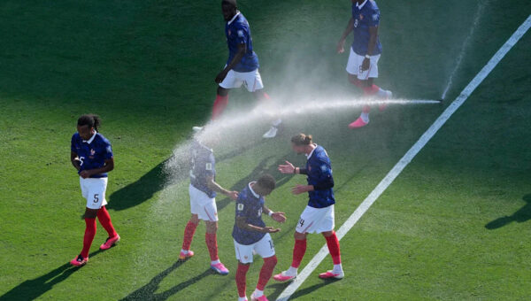 Eastern heat on July 4 threatens World Cup players and fans