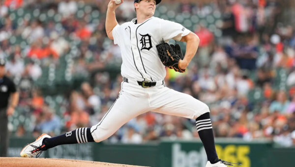 Tigers welcome back familiar faces in blowout victory