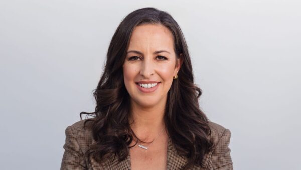 I'm a VC founder and busy boy mom. Here's a day in my life — and my 3 favorite AI prompts that help