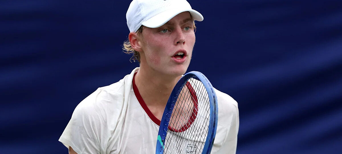 Cruz Hewitt - son of Lleyton - wins on senior debut