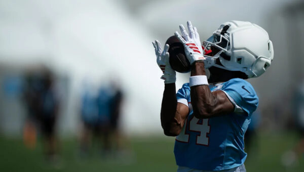Titans’ Carnell Tate named 2026 Offensive Rookie of the Year candidate