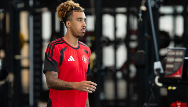Leny Yoro Has to Step Up