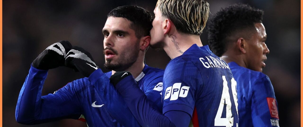 Deals already “advancing” for Chelsea star as he’s left out of squad to sort out transfer