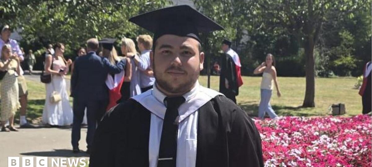 'Antisemitism felt relentless' - Jewish students on life at UK universities