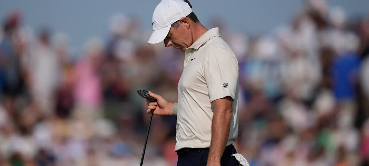 Rory McIlroy toils at British Open as putting woes leave him 7 shots off the first-round lead