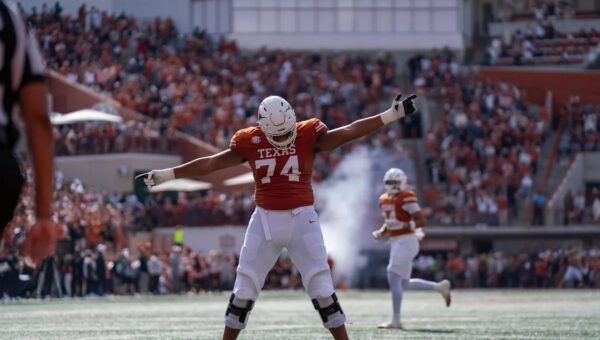 Longhorns Daily News: Walter Camp preseason All-America teams notes five Texas players