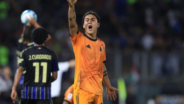 Done deal: Paulo Dybala pens new Roma contract