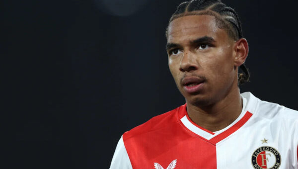 Celtic-Linked Calvin Stengs ends transfer speculation
