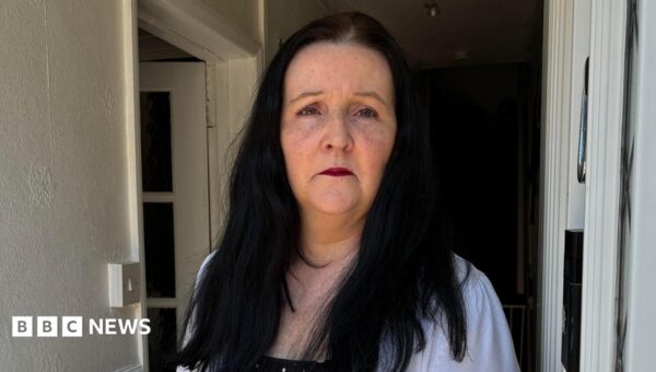 Residents told to pay £7,000 each to fix water pipe outside their homes