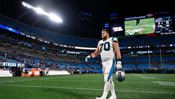 Fan favorite speaks on his return to Panthers