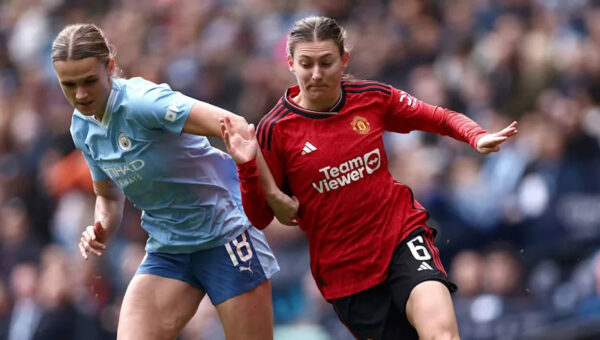 Hannah Blundell: Man United Women make decision on veteran’s future
