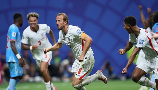Watch: Lionel Mpasia finally beaten as Harry Kane scores a towering header to make it 1-1
