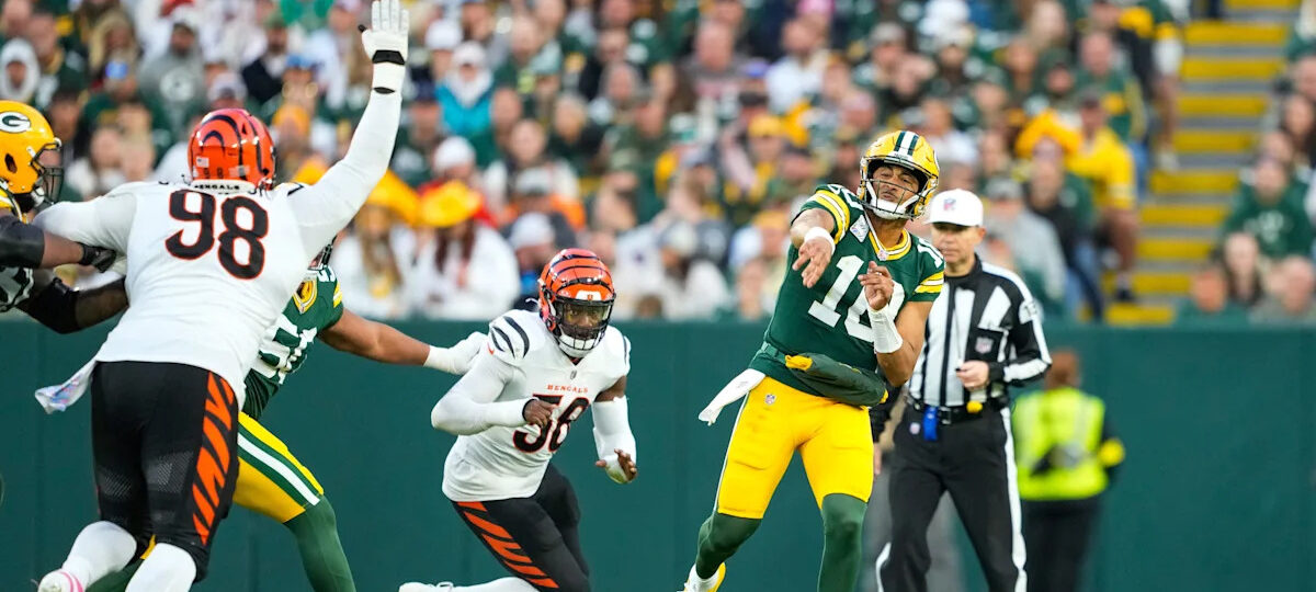 Jordan Love lands at No. 6 on PFF’s ranking of 2026 starting QBs