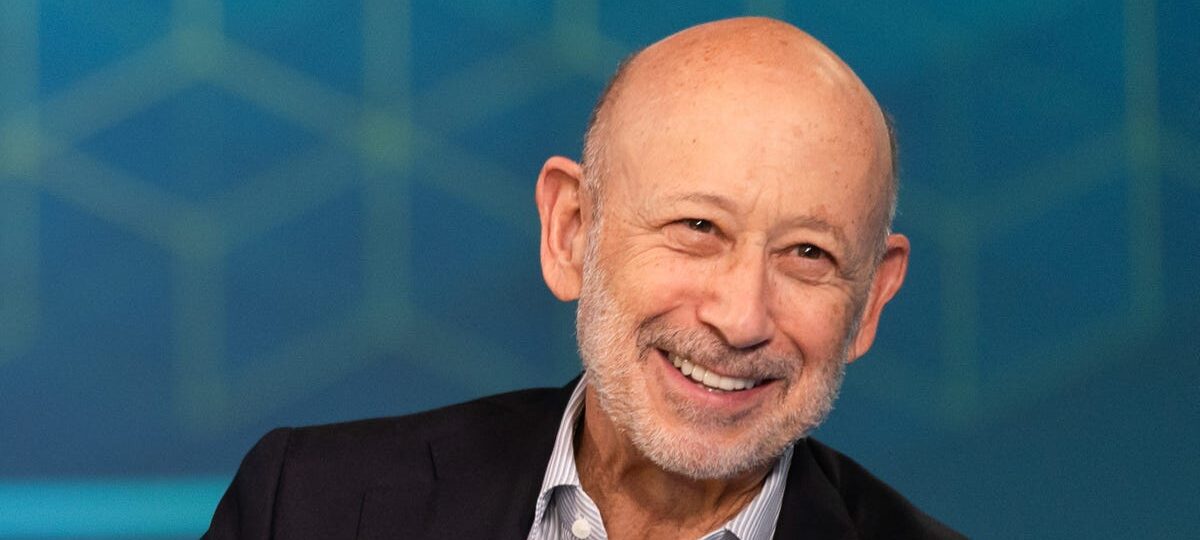 What ex-Goldman CEO Lloyd Blankfein had to learn about being rich — and how he’s crushing retirement
