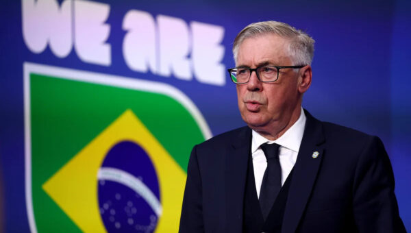 Ancelotti claims Alex Ferguson is the only coach qualified to give him advice