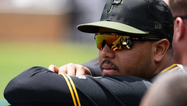 Esmerlyn Valdez’s Huge Game Lifts Pirates to Comeback Win Over Brewers