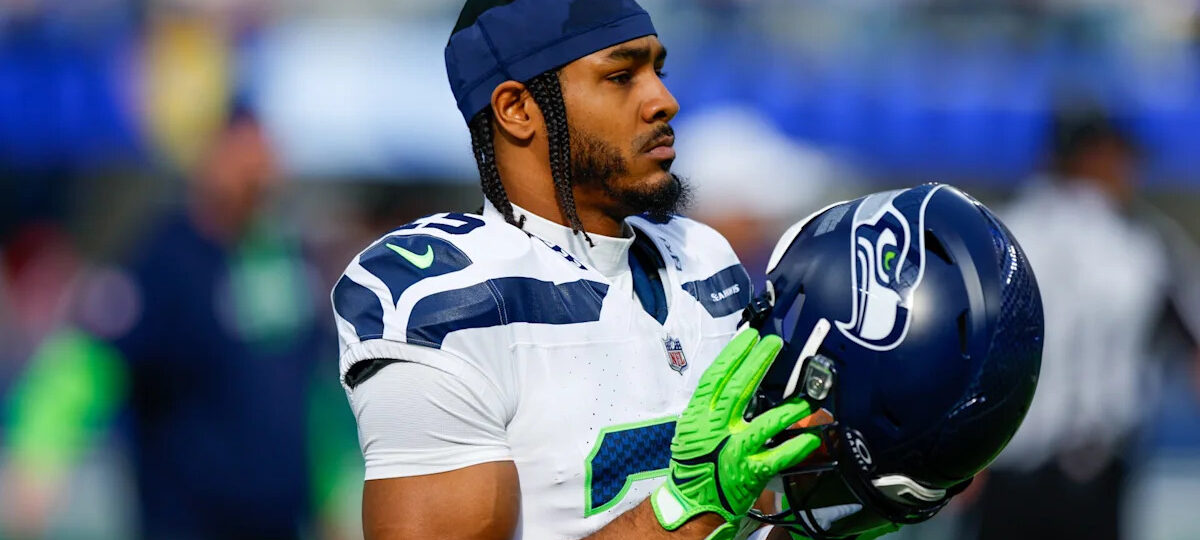 Report: Seahawks to cut RB Kenny McIntosh