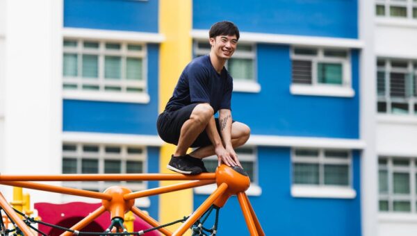 These seniors practice parkour to stay mobile and reduce their risk of falling