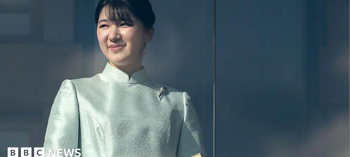 Japan relaxes royal succession rules - but ban on female emperors remain