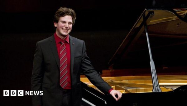 Acclaimed pianist loses Gaza speech case against Melbourne orchestra