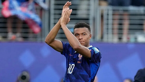France sweep past Sweden, Mexico advance while Belgium prepare for Senegal test