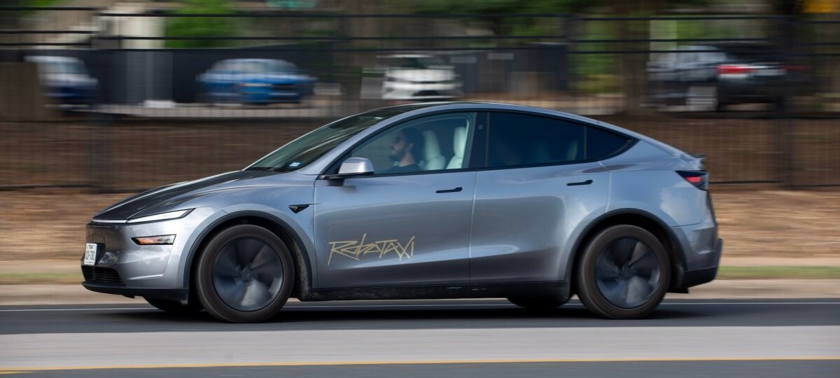 Tesla spins up robotaxi pilots in Orlando and Tampa ahead of Q2 earnings
