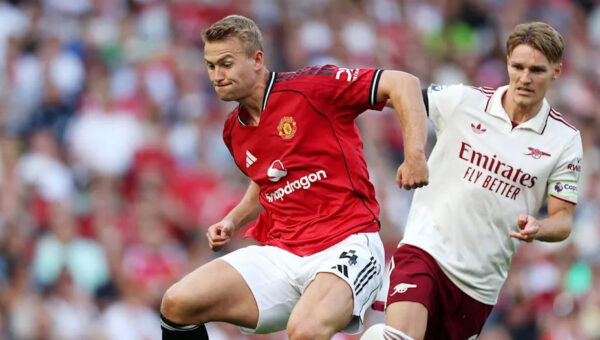 Matthijs de Ligt back at Carrington as he continues his road to recovery