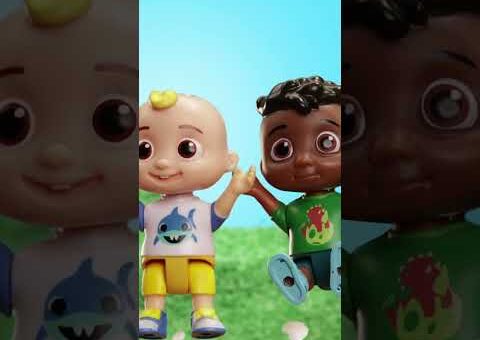Catch That Egg! 🥚💨 JJ & Cody’s Egg Chase Rescue #cocomelon #shorts