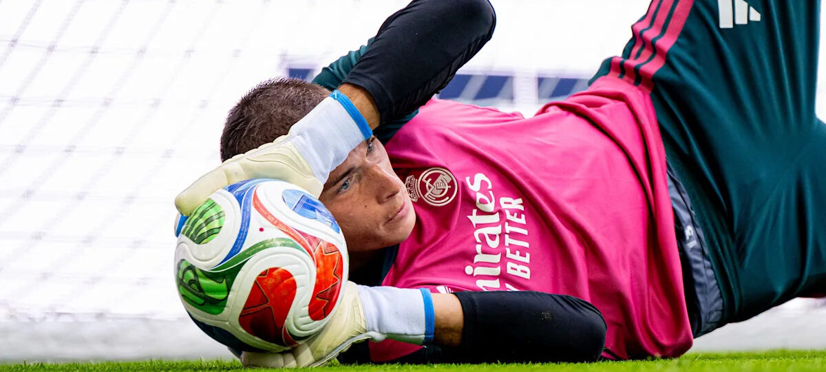 Juventus offered chance to sign Real Madrid star with uncertain future