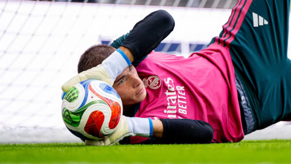 Juventus offered chance to sign Real Madrid star with uncertain future