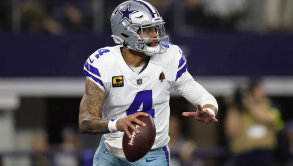 Dak Prescott’s ‘floating’ look turns heads at Cowboys camp
