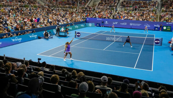 Peyton Stearns says lack of crowd support vs Williams sisters 'stung'
