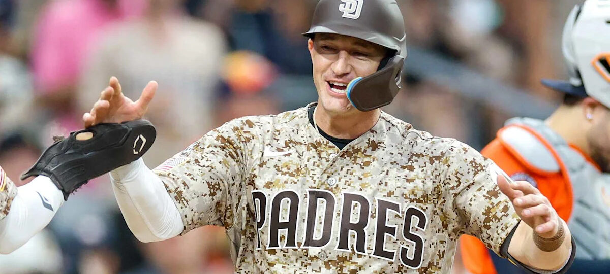 Austin Hays smashes home run in first game with Padres