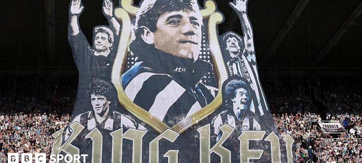 Newcastle and Liverpool united in tribute to legend Keegan