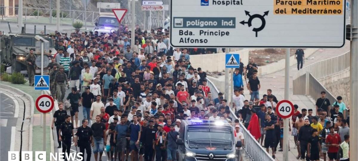 Spain attacks 'selfish' response of some EU countries to Ceuta migrant crossings