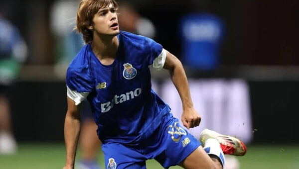 Porto’s Rodrigo Mora offered to Roma