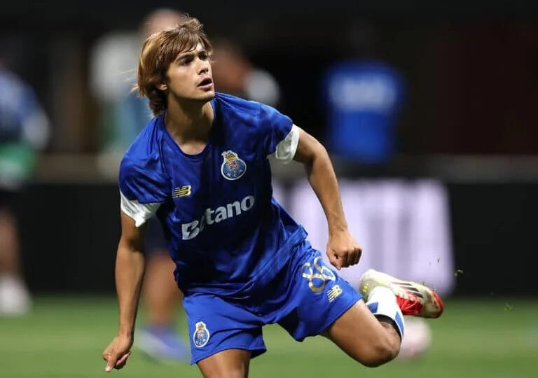 Porto’s Rodrigo Mora offered to Roma