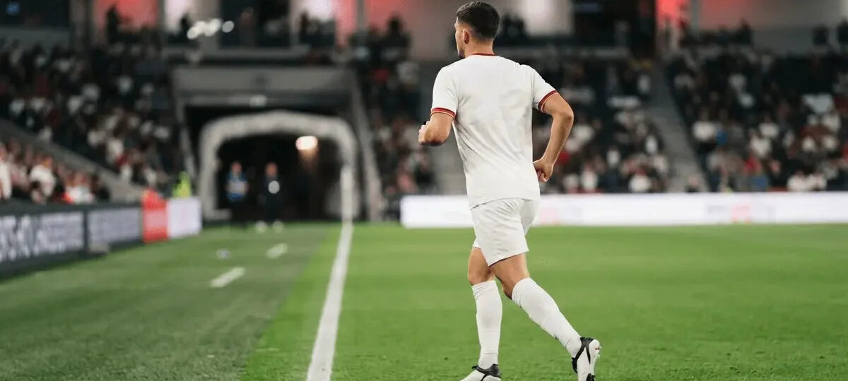 Fulham explore €10m move for Barcelona defender Héctor Fort