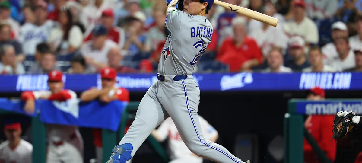 Jays Survive Near Collapse, Beat Phillies 5-4