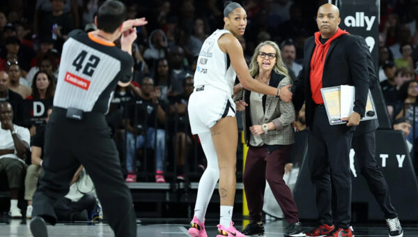 Aces coach Becky Hammon ejected from game vs. Atlanta Dream